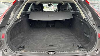 Volvo V90 Cross Country 2.0 B5D Cross Country 5dr AWD Auto