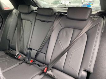 Audi Q3 35 TFSI Black Edition 5dr S Tronic [20" Alloy]
