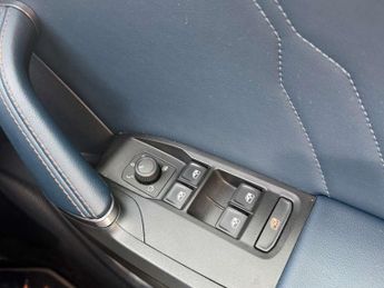 Cupra Formentor 1.4 eHybrid 204 V2 5dr DSG