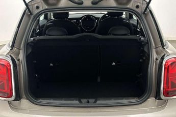 MINI Hatchback 1.5 Cooper Classic 3dr Auto