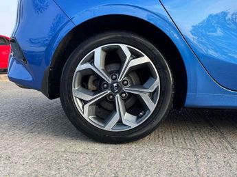 Kia Ceed 1.4T GDi ISG Blue Edition 5dr DCT