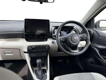 Toyota Yaris 1.5 Hybrid Excel 5dr CVT