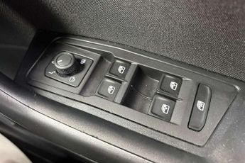 Volkswagen T-Roc 1.5 TSI Life 5dr DSG