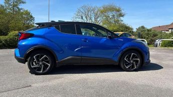 Toyota C-HR 1.8 Hybrid Dynamic 5dr CVT