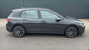 Volkswagen Golf 1.5 TSI Life 5dr