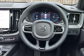 Volvo XC60 2.0 T6 350 RC PHEV Plus Black Ed 5dr AWD Gtron