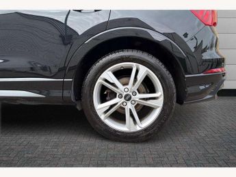 Audi Q3 35 TFSI S Line 5dr S Tronic