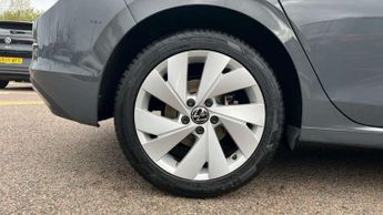 Volkswagen Golf 1.5 eTSI 150 Style 5dr DSG