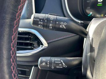 MG HS 1.5 T-GDI PHEV Exclusive 5dr Auto