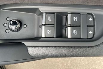 Audi Q5 2.0 TDI Quattro S Line 5dr S Tronic [Tech Pack]