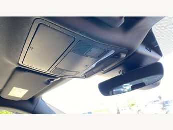 Land Rover Range Rover Evoque 2.0 D180 R-Dynamic SE 5dr Auto