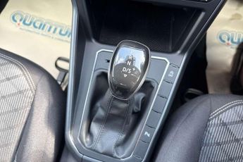 Volkswagen Polo 1.0 TSI 115 R-Line 5dr DSG