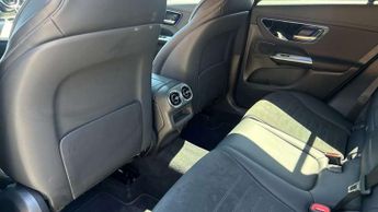 Mercedes-Benz GLC GLC 300e 4Matic Urban Edition 5dr 9G-Tronic