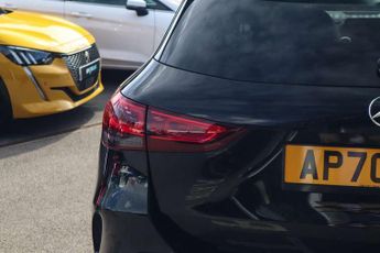 Mercedes-Benz GLA GLA 200d AMG Line Premium 5dr Auto