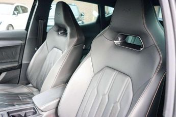 Cupra Formentor 1.4 eHybrid 204 V2 5dr DSG