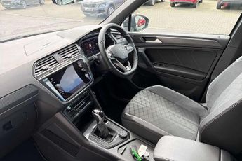 Volkswagen Tiguan 2.0 TDI 4Motion R-Line 5dr DSG
