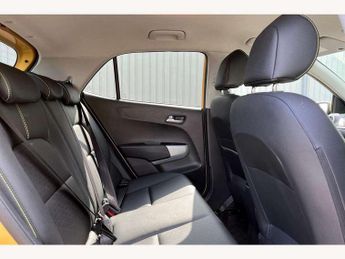 Kia Picanto 1.0 X-Line S 5dr Auto