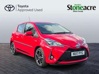 Toyota Yaris 1.5 Hybrid Design 5dr CVT