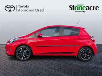 Toyota Yaris 1.5 Hybrid Design 5dr CVT