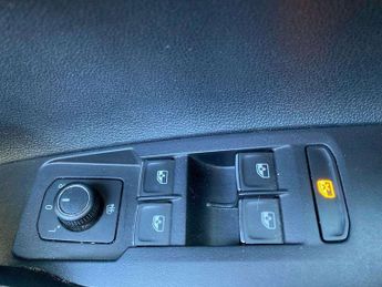 Volkswagen Polo 1.0 TSI 110 SEL 5dr DSG