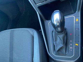 Volkswagen Polo 1.0 TSI 110 SEL 5dr DSG