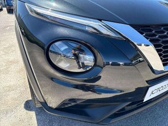 Nissan Juke 1.0 DiG-T N-Connecta 5dr DCT