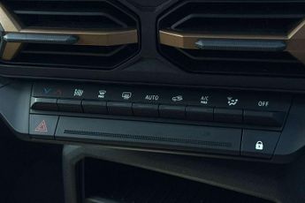 Dacia Duster 1.6 Hybrid 140 Extreme 5dr Auto