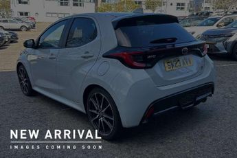 Toyota Yaris 1.5 Hybrid GR Sport 5dr CVT