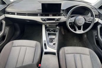 Audi A4 Avant 30 TDI Technik 5dr S Tronic
