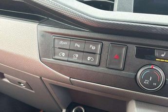 Volkswagen Transporter 2.0 BiTDI 199 Highline Kombi Van DSG