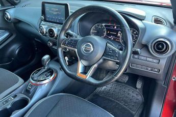 Nissan Juke 1.0 DiG-T N-Connecta 5dr DCT