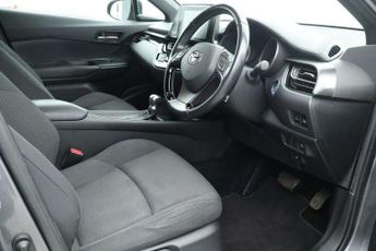 Toyota C-HR 1.8 Hybrid Icon 5dr CVT