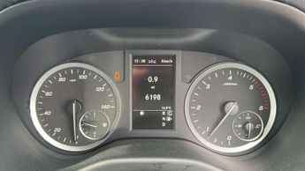 Mercedes Vito 119CDI Premium Van 9G-Tronic