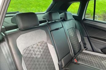 Volkswagen Tiguan 1.5 TSI 150 R-Line Edition 5dr DSG