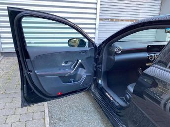 Mercedes-Benz A-Class Saloon A180 AMG Line Premium 4dr Auto