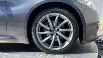 Alfa Romeo Giulia 2.0 TB Sprint 4dr Auto