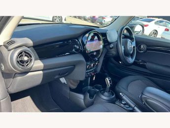 MINI Hatchback 1.5 Cooper Classic 3dr Auto
