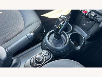 MINI Hatchback 1.5 Cooper Classic 3dr Auto