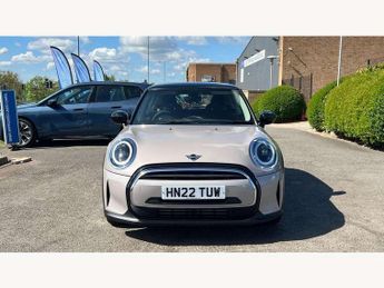 MINI Hatchback 1.5 Cooper Classic 3dr Auto