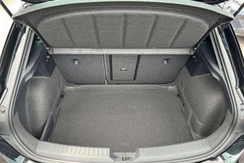 SEAT Leon 1.5 eTSI 150 FR Black Edition 5dr DSG [DAP]