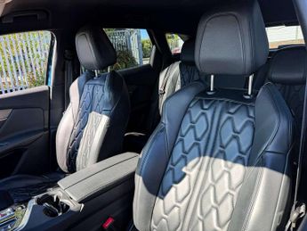 Peugeot 3008 1.6 Hybrid4 300 GT 5dr e-EAT8