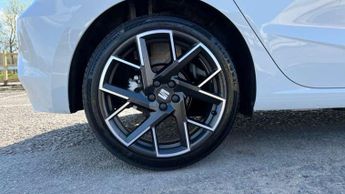 SEAT Ibiza 1.0 TSI 115 FR Sport 5dr DSG