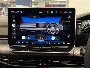 Volkswagen Golf 1.5 eTSI 150 Black Edition 5dr DSG