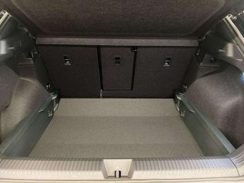 Volkswagen T-Roc 1.5 eTSI 150 R-Line 5dr DSG