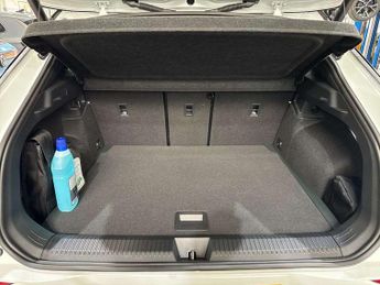 Volkswagen T-Roc 1.5 eTSI 150 R-Line 5dr DSG