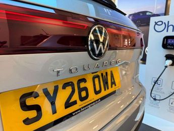 Volkswagen Touareg 3.0 TSI eHybrid 4Motion Elegance 5dr Tip Auto
