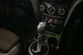 MINI Hatchback 5dr 1.5 Cooper 5dr Auto