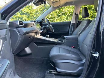 MG ZS 1.5 Hybrid+ Trophy 5dr Auto