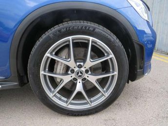 Mercedes-Benz GLC GLC 300d 4Matic AMG Line Premium Pls 5dr 9G-Tronic
