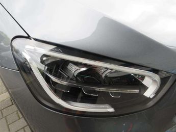 Mercedes-Benz GLC GLC 300e 4Matic AMG Line Premium 5dr 9G-Tronic